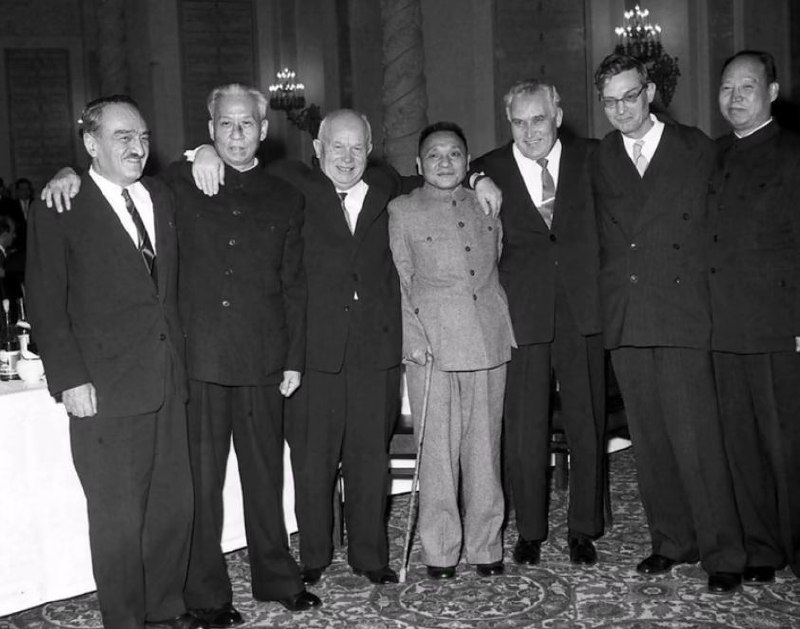 邓大平，又名“稻上飞”“轻功飞人”