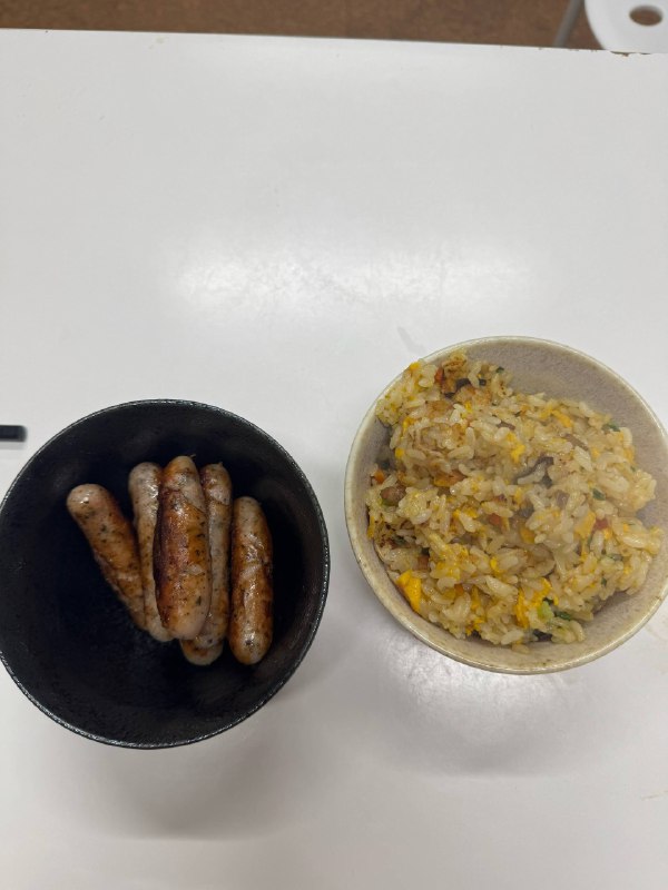 先吃饭吧🕶️ 匿名投稿