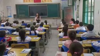 请欣赏驯兽表演投稿By