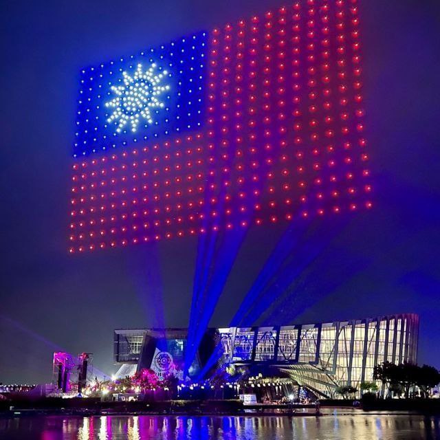 敬祝各位双十节快乐投稿By