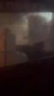 大家帮帮我在北京的朋友发声他们在北京第二外国语学院.他们同学有几个人阳了都转运到方舱很差的环境去了，而且转运司机非常傻逼！大放厥词说“你老师带你去死你也去死啊！” 以下是视频证据