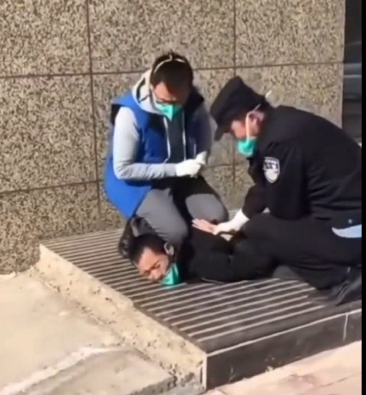 这种事不谅解是不是直接涉嫌煽动颠覆国家🤔By