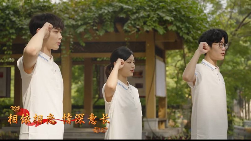 最近不少大学都开始歌唱 领航By