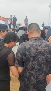 😎 匿名投稿😎 匿名投稿